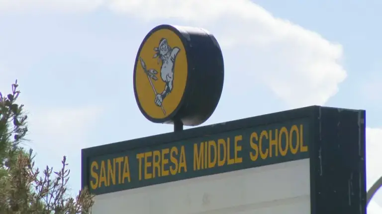 New Mexico middle school places on lockdown after illegal immigrants arrested near campus